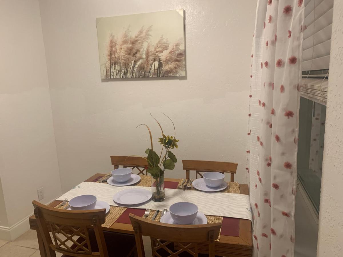 Nice And Quiet 2 Beds 1 Bath In Oakland Fl 劳德代尔堡 外观 照片